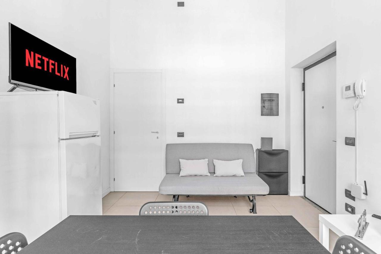 Cos54 - Exclusive Apartment With Garden In Μιλάνο Εξωτερικό φωτογραφία